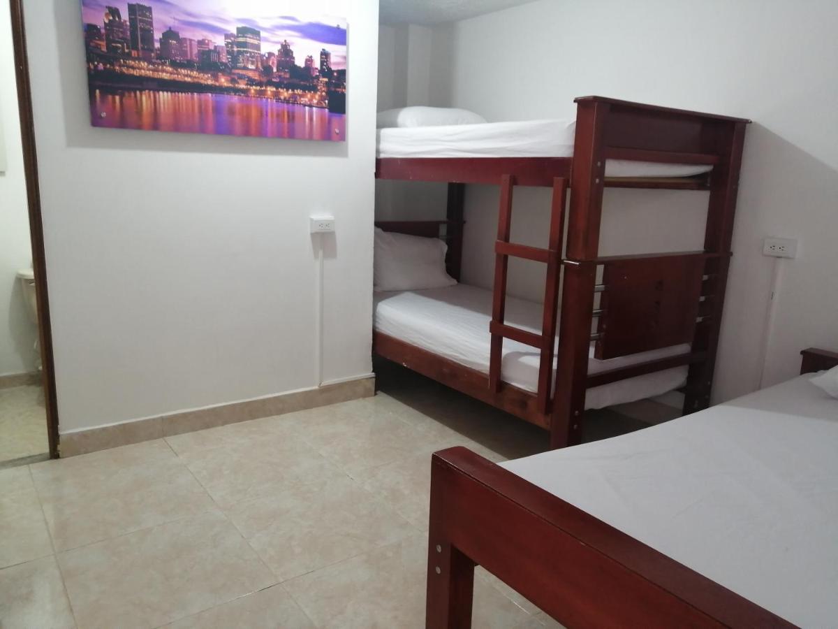 Hotel Sol Del Estadio 메딜린 외부 사진