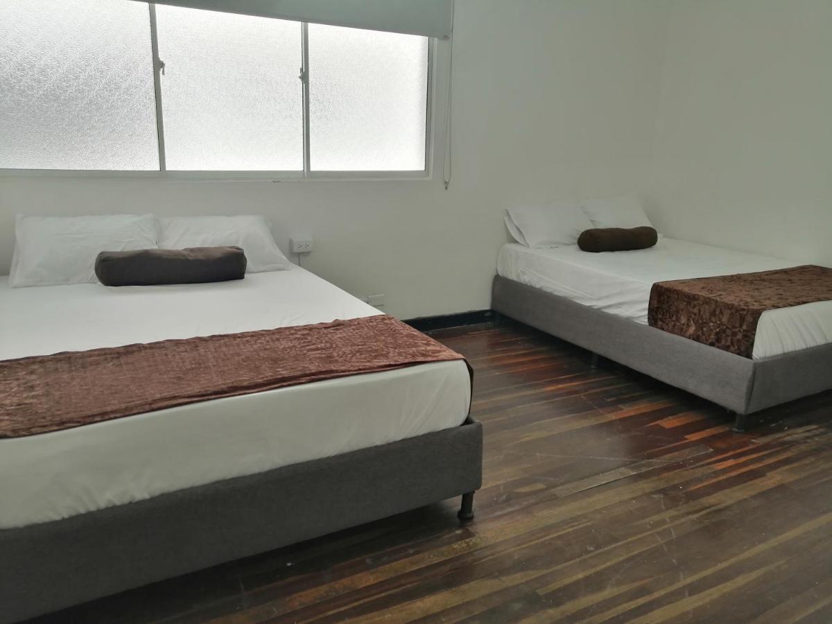 Hotel Sol Del Estadio 메딜린 외부 사진