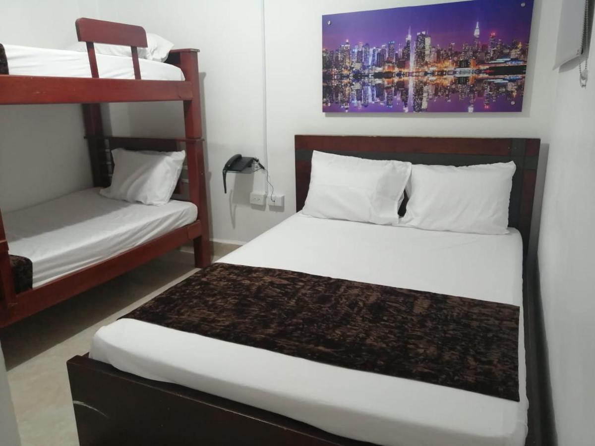 Hotel Sol Del Estadio 메딜린 외부 사진