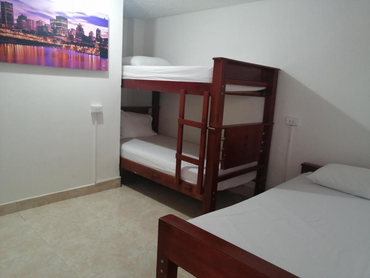 Hotel Sol Del Estadio 메딜린 외부 사진