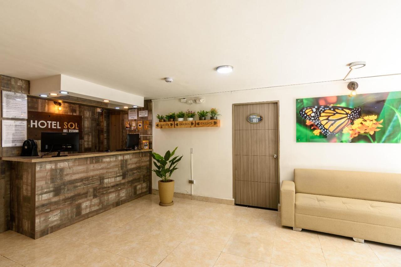 Hotel Sol Del Estadio 메딜린 외부 사진