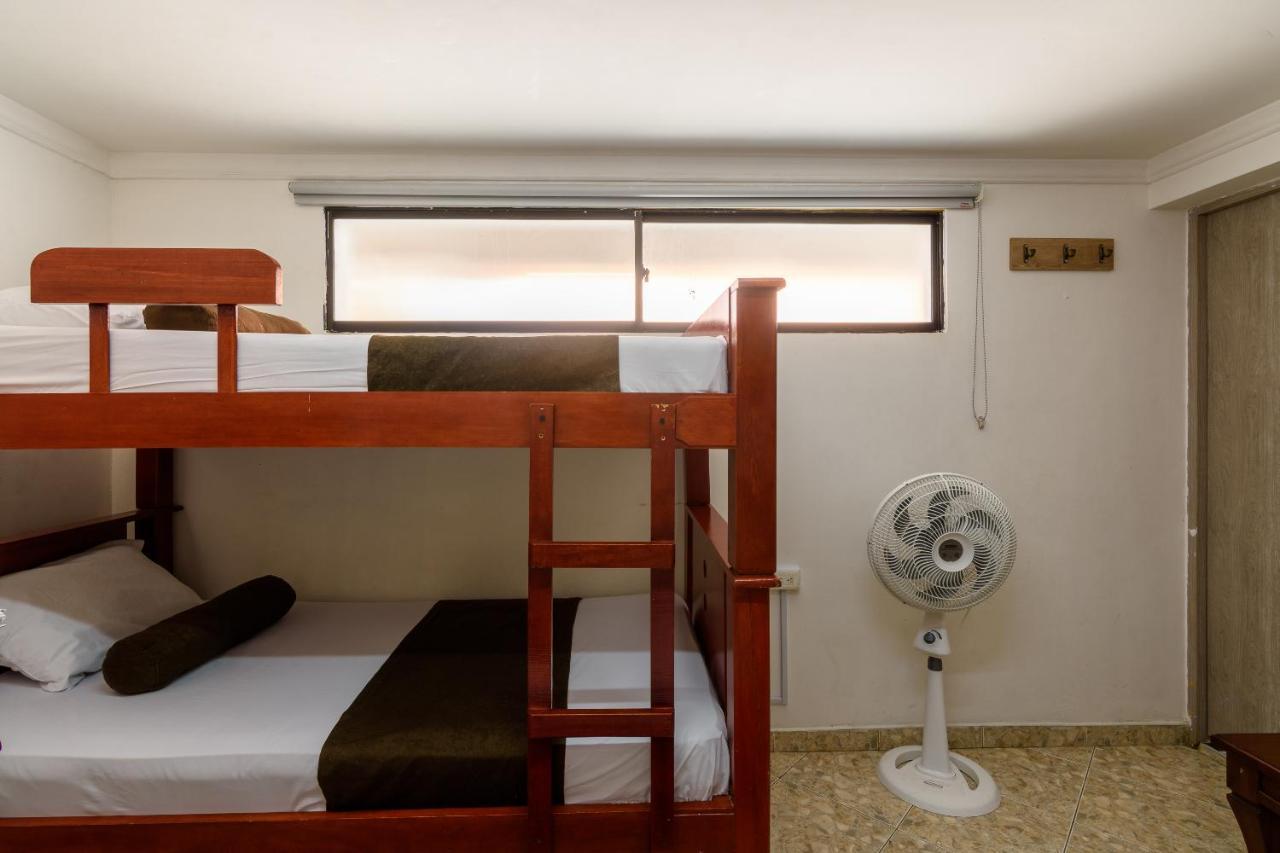 Hotel Sol Del Estadio 메딜린 외부 사진