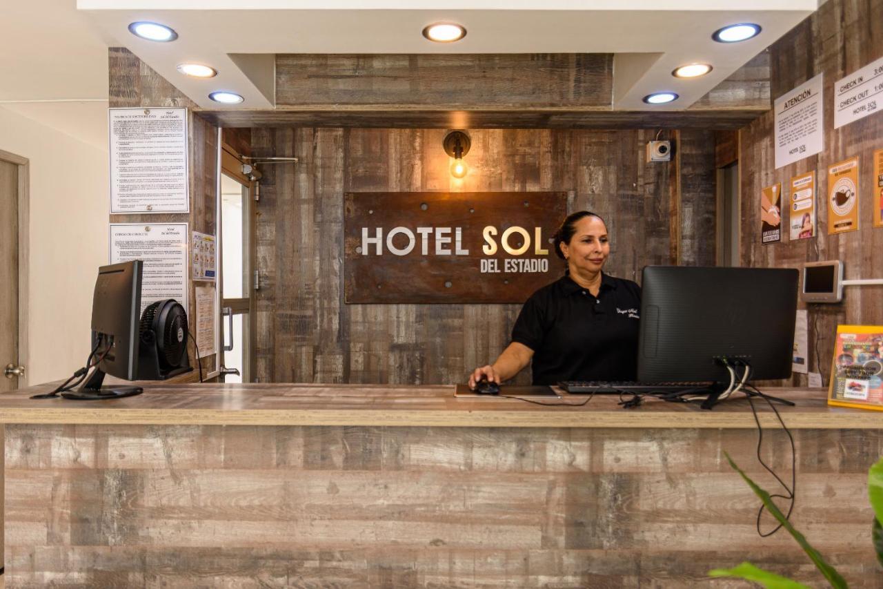 Hotel Sol Del Estadio 메딜린 외부 사진